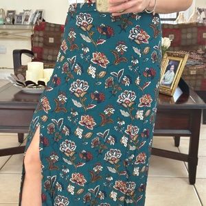 - elevated skirt; flowy fit; pattern